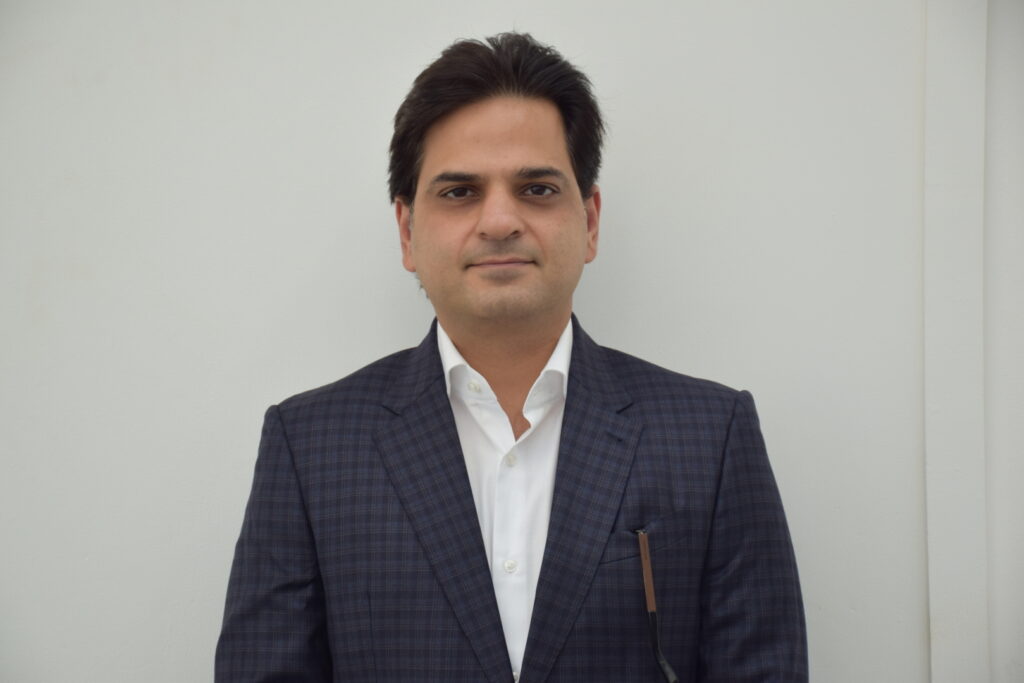 Akhil Chaturvedi ED, CBO Of Motilal Oswal